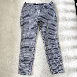 Tommy Bahama Womens Blue & White Pants Size10 with side zipper😍